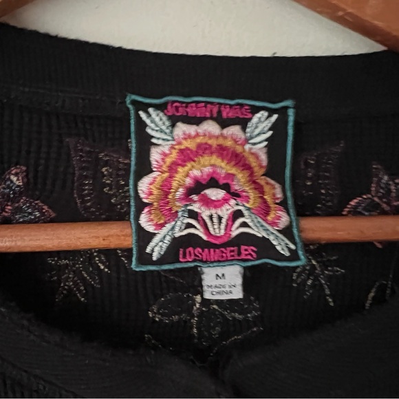 Johnny Was Taline M Floral Heavily Embroidered Thermal Black Cotton Henley Top - Picture 3 of 16